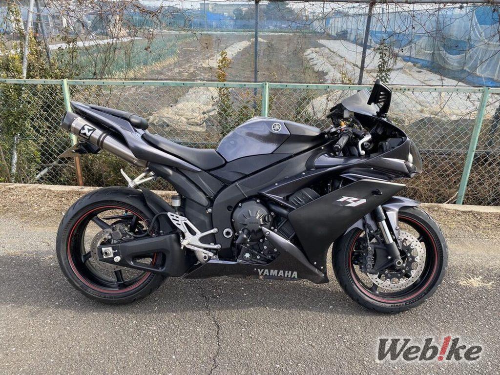 The Vanishing Charm of Centered Dual Exhausts: YAMAHA YZF-R1 Custom